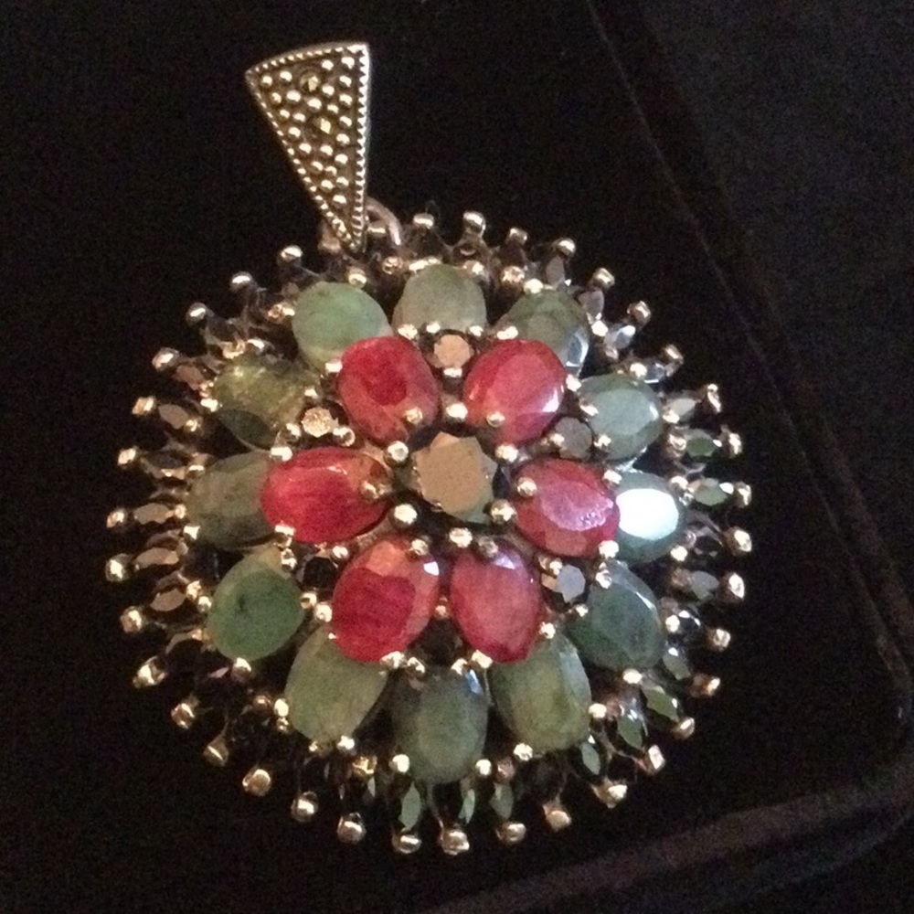 Moroccan Genuine Rubies, Emeralds & Sapphires - Picture 5 of 14